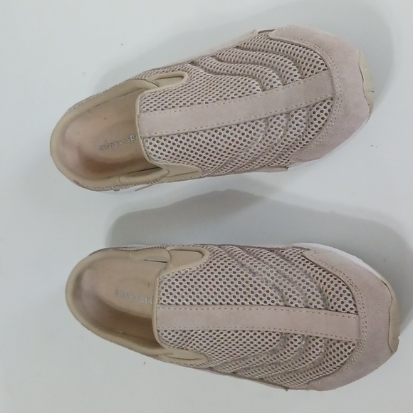 Easy Spirit Shoes - Easy Spirit Women's Traveltime Mule - 8M